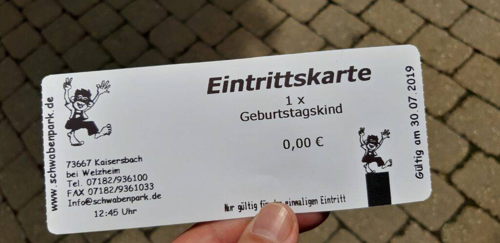 Vorteile am Geburtstag Karte Vorteile am Geburtstag Karte